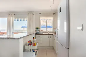 ***Fabulous Sunny Penthouse Beach-Pool-Parking*** - Image 5