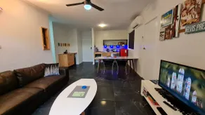 The Good Life - Two Bedroom Garden Apartment - Image 2