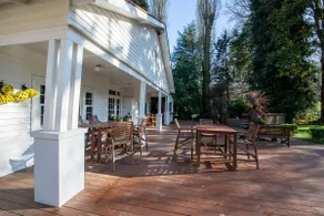Avalon House: The Cattleman's - Image 3