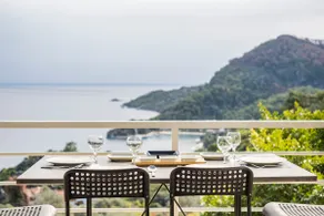 Citrus villa with private pool and sea view - Image 4