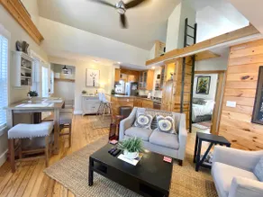 Adorable 2 Bed/2 Bath Home - The Pear Tree Cottage - Image 3
