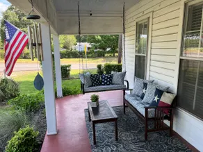 Grable Creek Farmhouse - Image 2