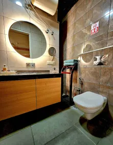 5STAR Independent Basement Studio South Delhi GK1 - Image 5