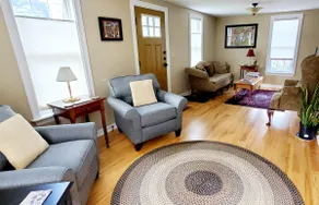 Fieldstone Farm Vacation Rental on Lake Montrose - Image 4