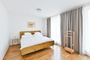 Elegant Loft at Kafka's Head - Image 3