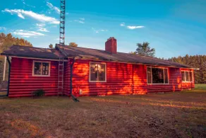 Eagle Waterfront Cottage—Menominee River - Image 4