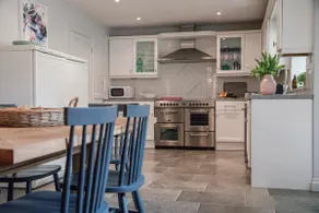 A House on the Hill: Highfield farm cottage (4+1) - Image 2