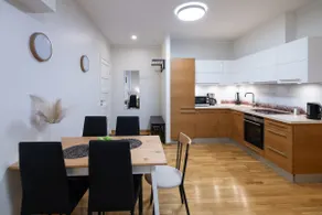 Riga Embassy center Apartment with parking - Image 2