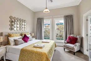 Grandview Accommodation - The Elm Tree Apartments - Image 5