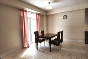 Entire home near Hamilton - Image 4