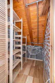 Blick Apartments - Riverview Studio Apartment - Image 5