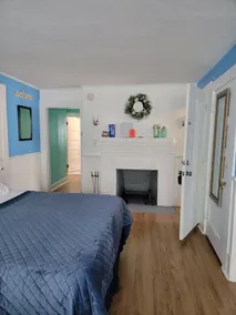 Suite with Kitchen steps from Beach - Image 4