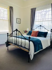 'Sadie House' Boutique B&B in the heart of town - Image 4