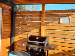 Beach House BETA, a romantic hideaway in an olive grove by the sea, swimming pool, jacuzzi & playground, Pomer - Image 5