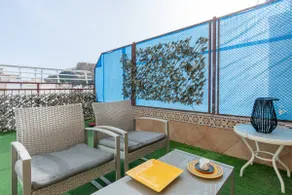 Smuk Penthouse i centrum af Alicante - Image 3