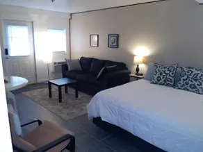 鶴屋Crane House: Peaceful, walkable DT Weaverville - Image 2