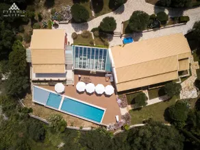 Luxury Villa Aphrodite - Image 2