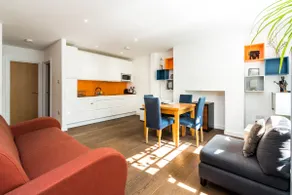 Charming 2 Bedroom Apartment in Kentish Town - Image 3