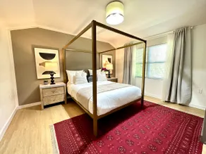 BRAND NEW HOUSE 2 BEDROOM - MIAMI RETREAT !!! - Image 2