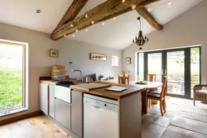 Molly's Cottage - Image 3