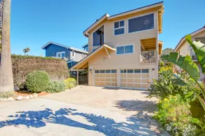 Mid-Century East Cliff Home, à quelques pas de la plage !! - Image 2