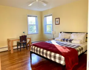 Quiet and Spacious 3BR House - 25 min from NYC - Image 3