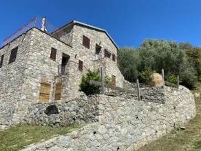 Rosa Marine moderna e tradizionale allo stesso tempo - Image 2