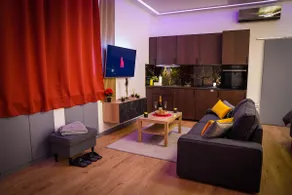 Cocooning area with premium hot tub! - Image 4