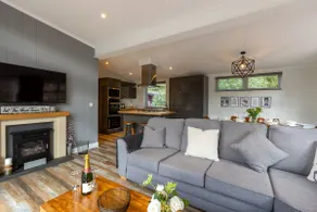 Sunny Bank Lodge, White Cross Bay, Windermere. - Image 3