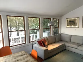 Beautiful Summer River Retreat - Image 2