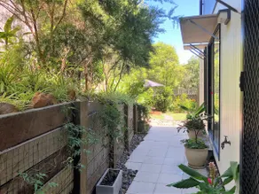 Little Ray of Sunshine Beach - Pet Friendly - Image 4