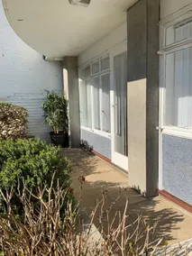 Beautiful 2 bed grd floor flat fantastic location - Image 4