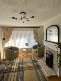 Beautiful 2 bed grd floor flat fantastic location - Image 5
