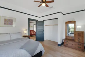 Historic Craftsman 1917 Bungalow Downtown Tucson - Image 5
