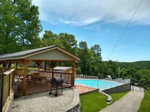Gorgeous View, Cute/Clean! SDC, Hike/Fish on site! - Image 5