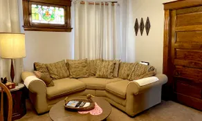 (OT2-2) VintageVibe+King & Queen Beds+EasyPkg - Image 4