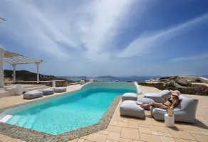 Cliff Top 270 in Houlakia - Image 4