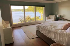 All Season Lakefront Retreat w Views and Pool - Image 5