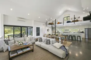 Barefoot at Broke (Hunter Valley) Luxurious home - Image 3