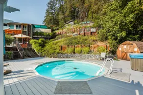 Idyllic NatureEstate, Pool, Jacuzi, PuttGreen, Gardens - Image 3