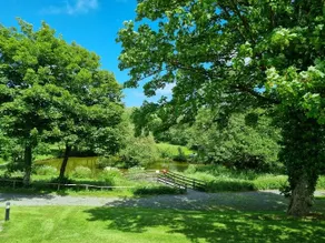 Fal Lodge; Swimming pool, fishing & lake views - Image 3