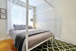 Trendy City Flat | Arboretum Included - Image 3