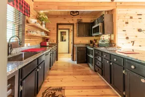 LOG CABIN ON LAKE MARTIN - Waterfront - Image 4