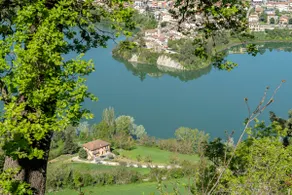 Peschiera: a house on the lake - Image 2