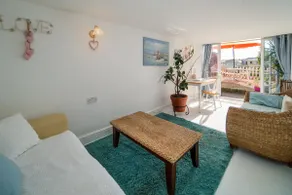 Lobster Cottage - Image 2