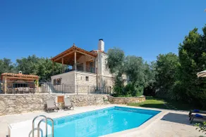Villa Caneva - Countryside Haven with Full Privacy - Image 2