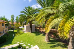 MARILIA GARDEN APARTMENTS ABOVE MAKRIS GIALOS - Image 2