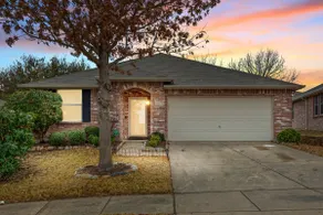 CHARMING 4BR Frisco Retreat, 6 Smart TVs - Image 2