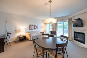 Hotel Chateau Bromont - Image 3