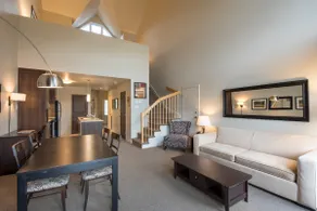 Chateau Bromont 2 bedroom condo corner unit - Image 4